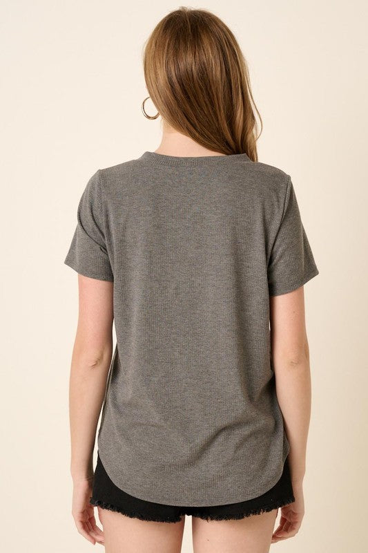 Ribbed Round Neck Tee - 3 Colors