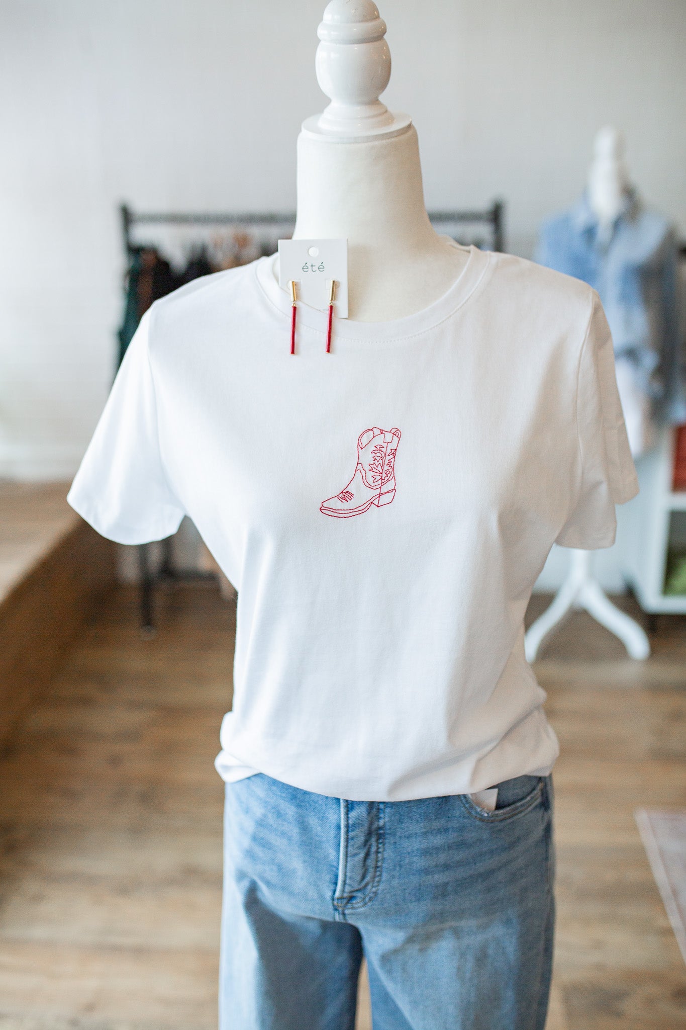 Red Boot Top