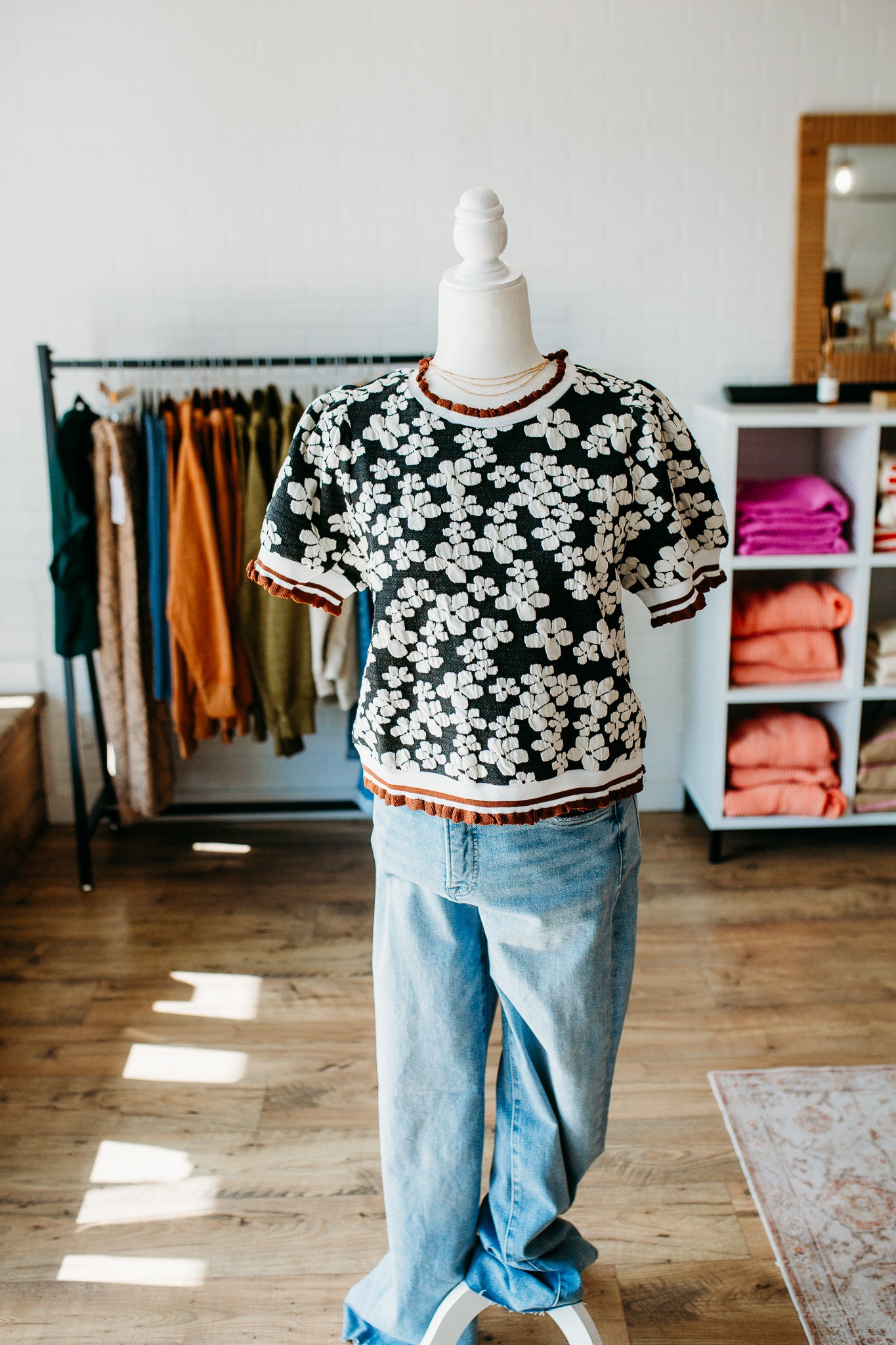 Floral Embossed Puff Shirt