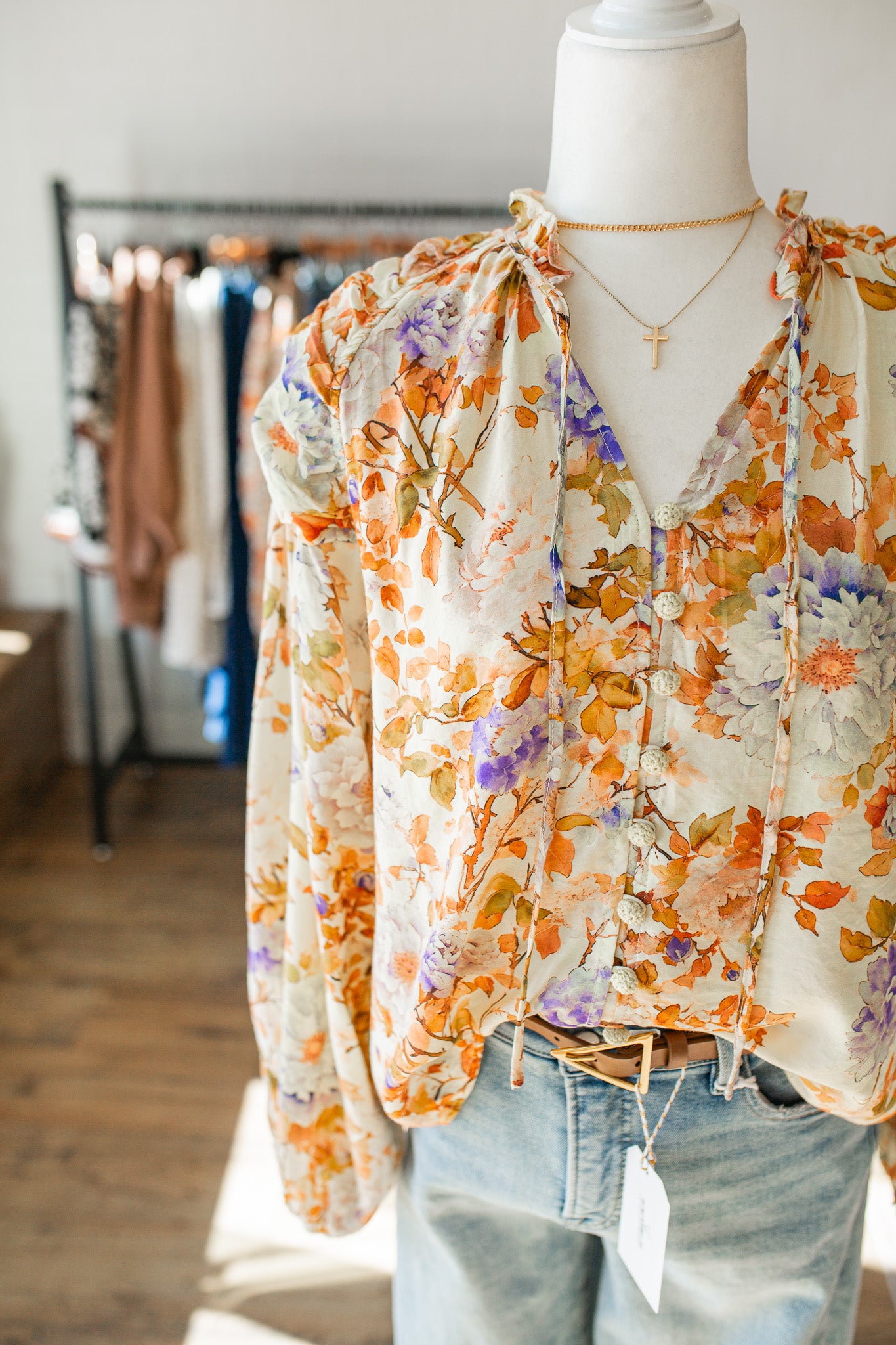 Cream Floral Ruched Top