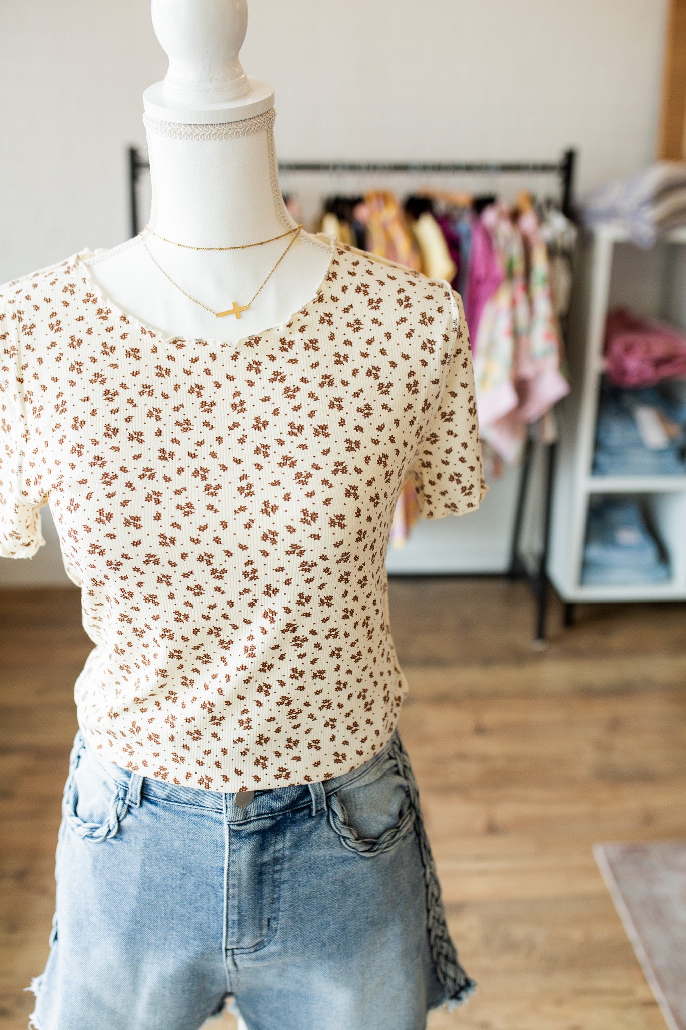 Cream/Brown Ditsy Floral Shirt