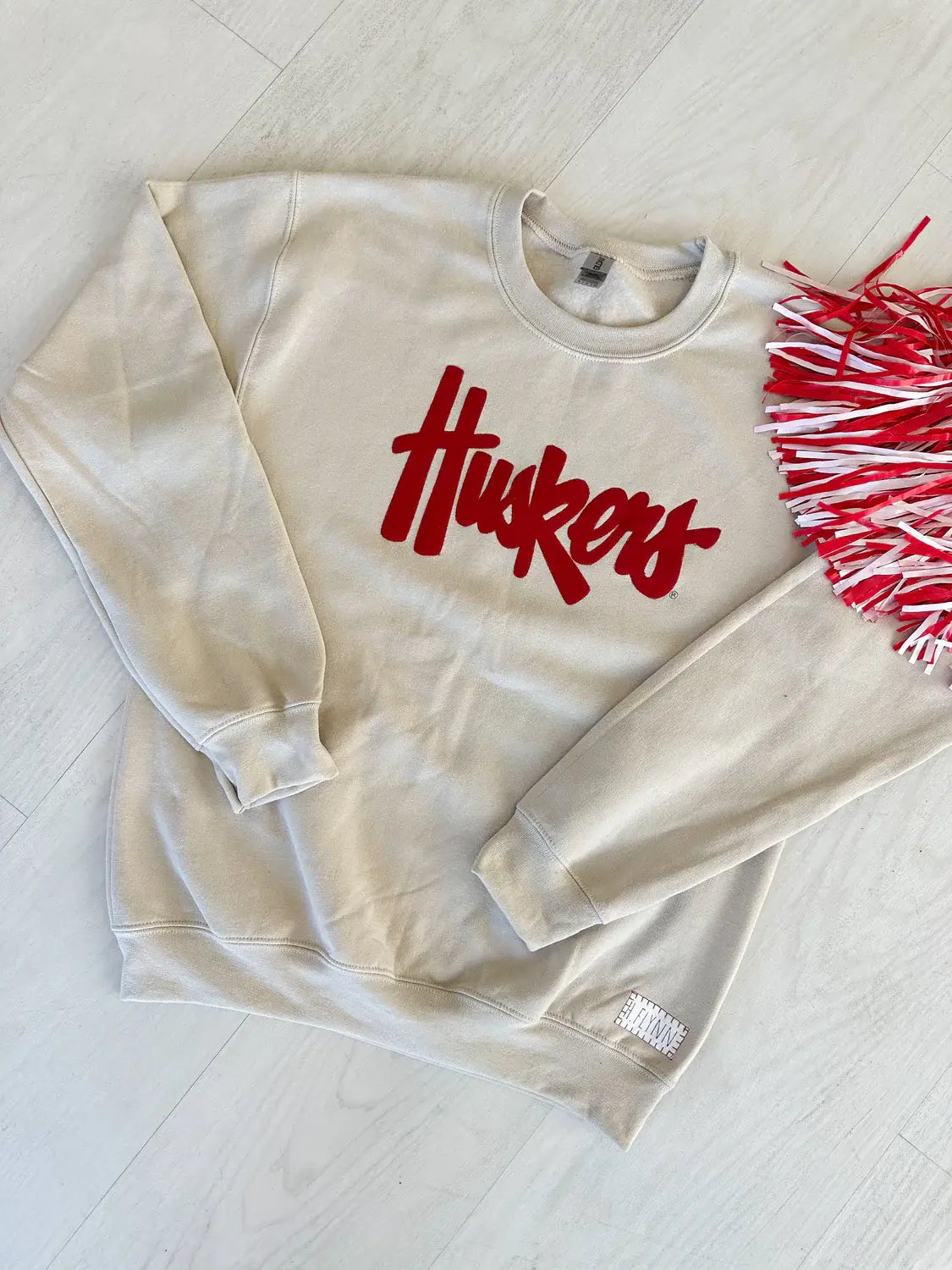HUSKERS SCRIPT - SAND CREW