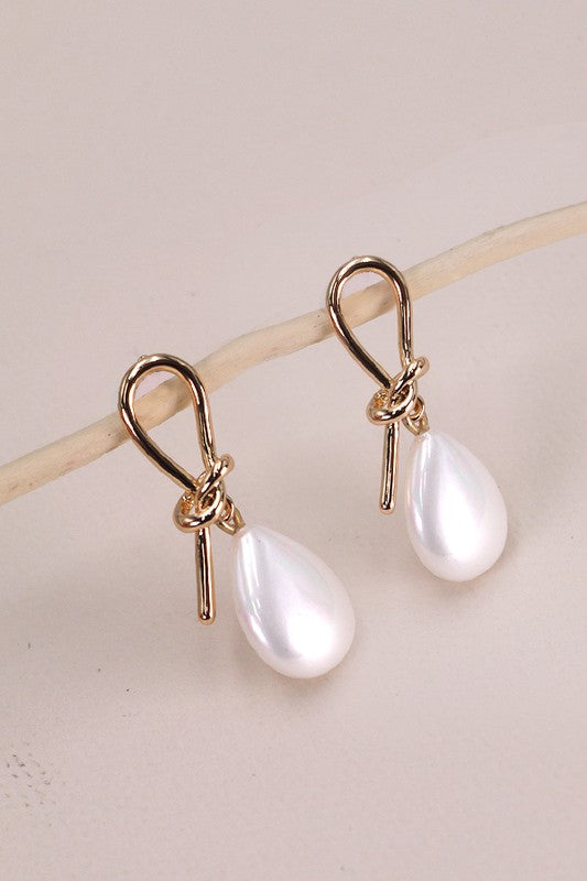Wired Knot Pearl Earrings