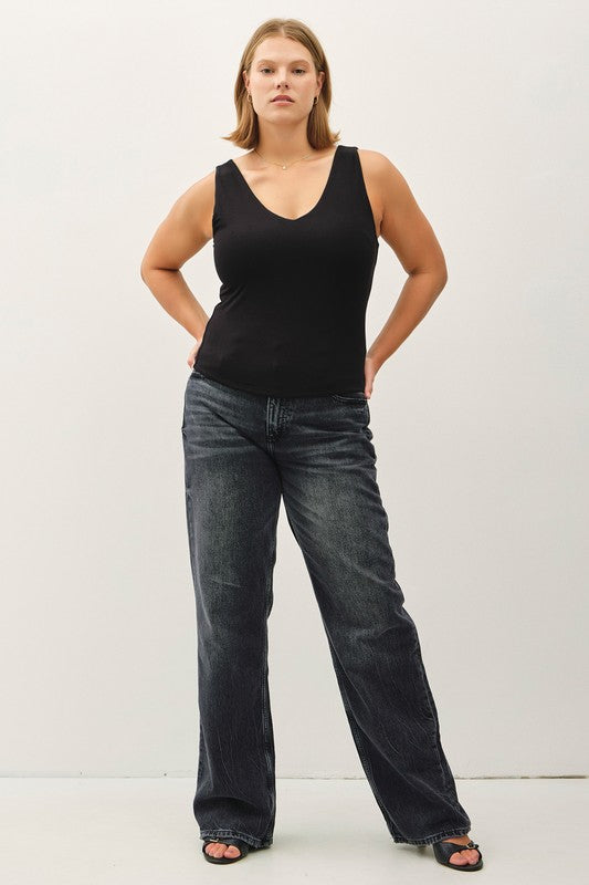 Off White V-Neck Tank Curve