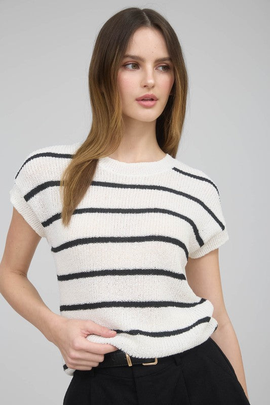 Ivory/Black Short Sleeve Sweater
