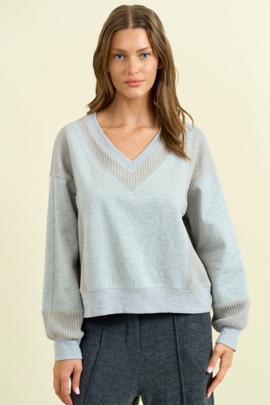 Vintage White/Grey Mixed Media Pullover
