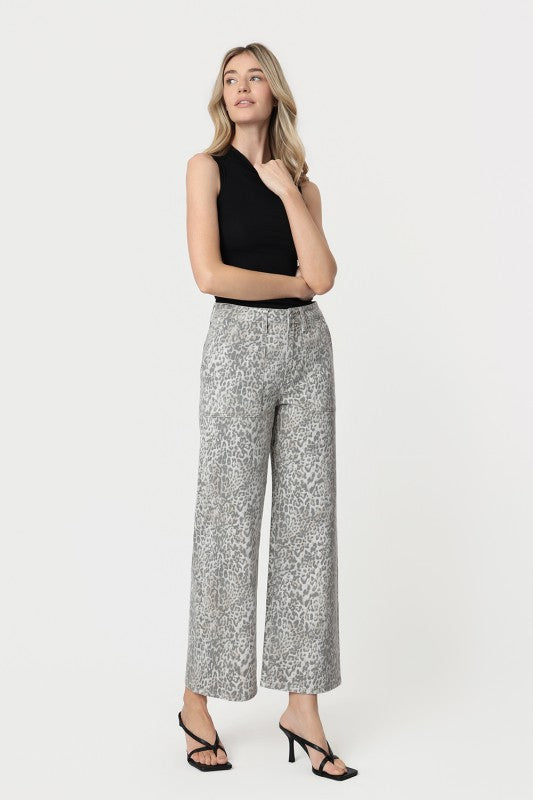 Soft Leopard Print Baggy Denim