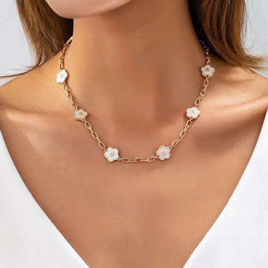 Vintage Floral Necklace