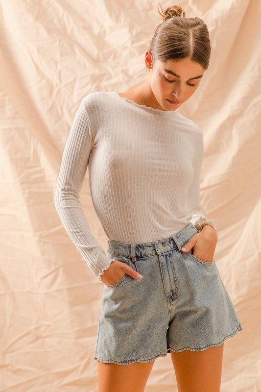 Scalloped Hi Rise Shorts