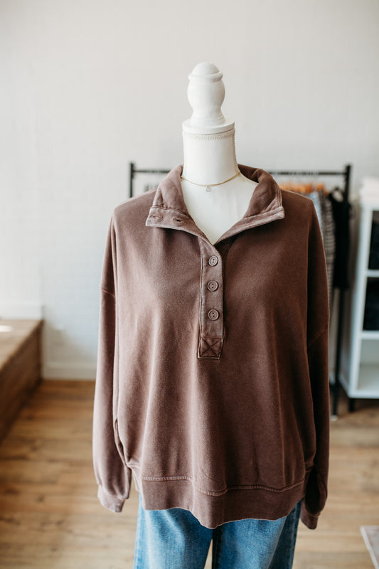 Dk Brown Mineral Wash Pullover