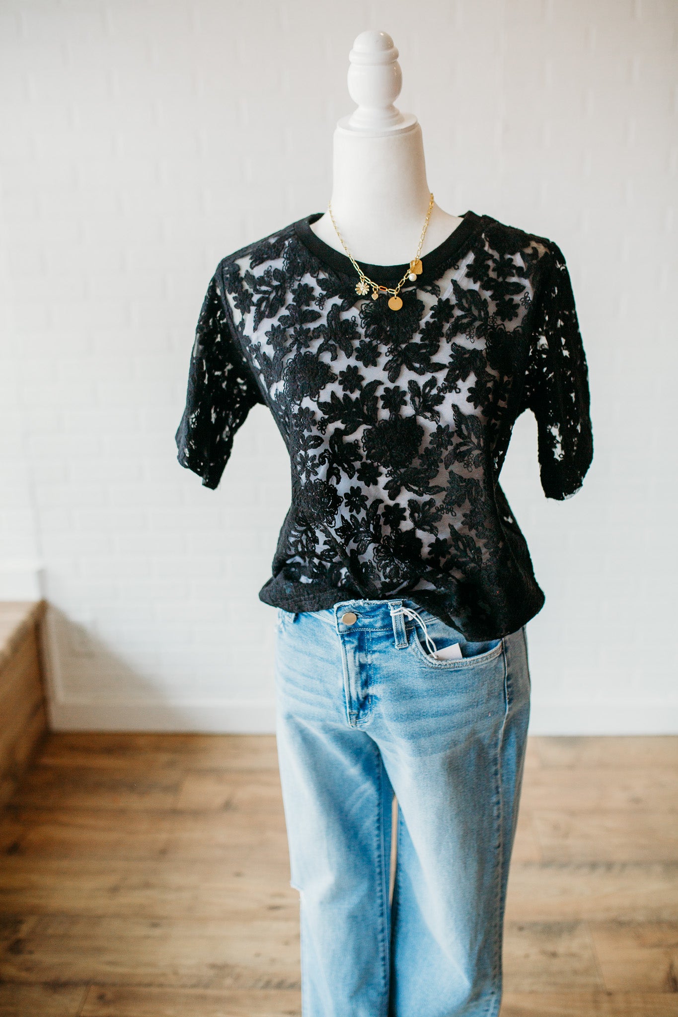 Floral Lace Short Sleeve