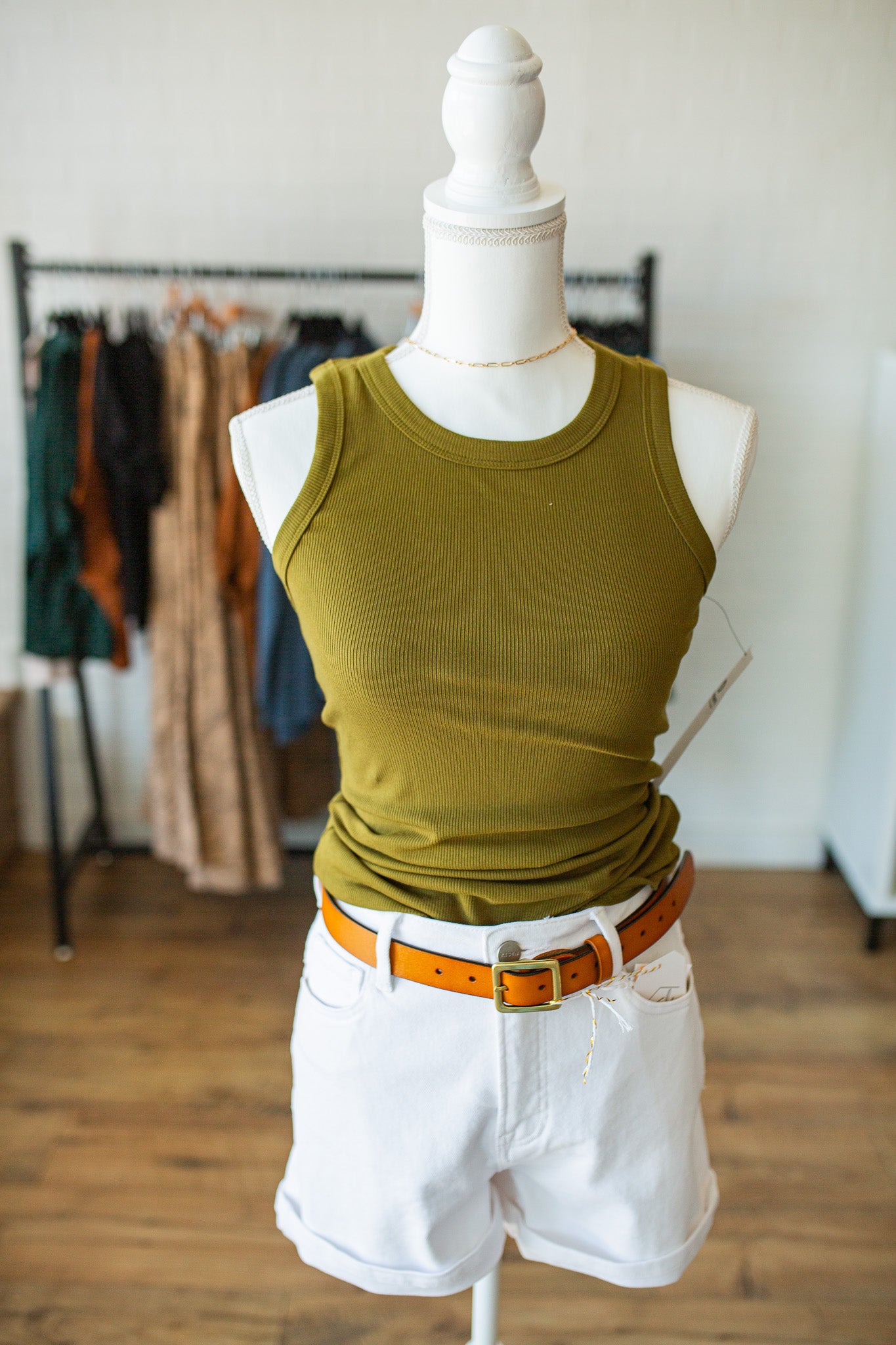 Mono B Essential Tank