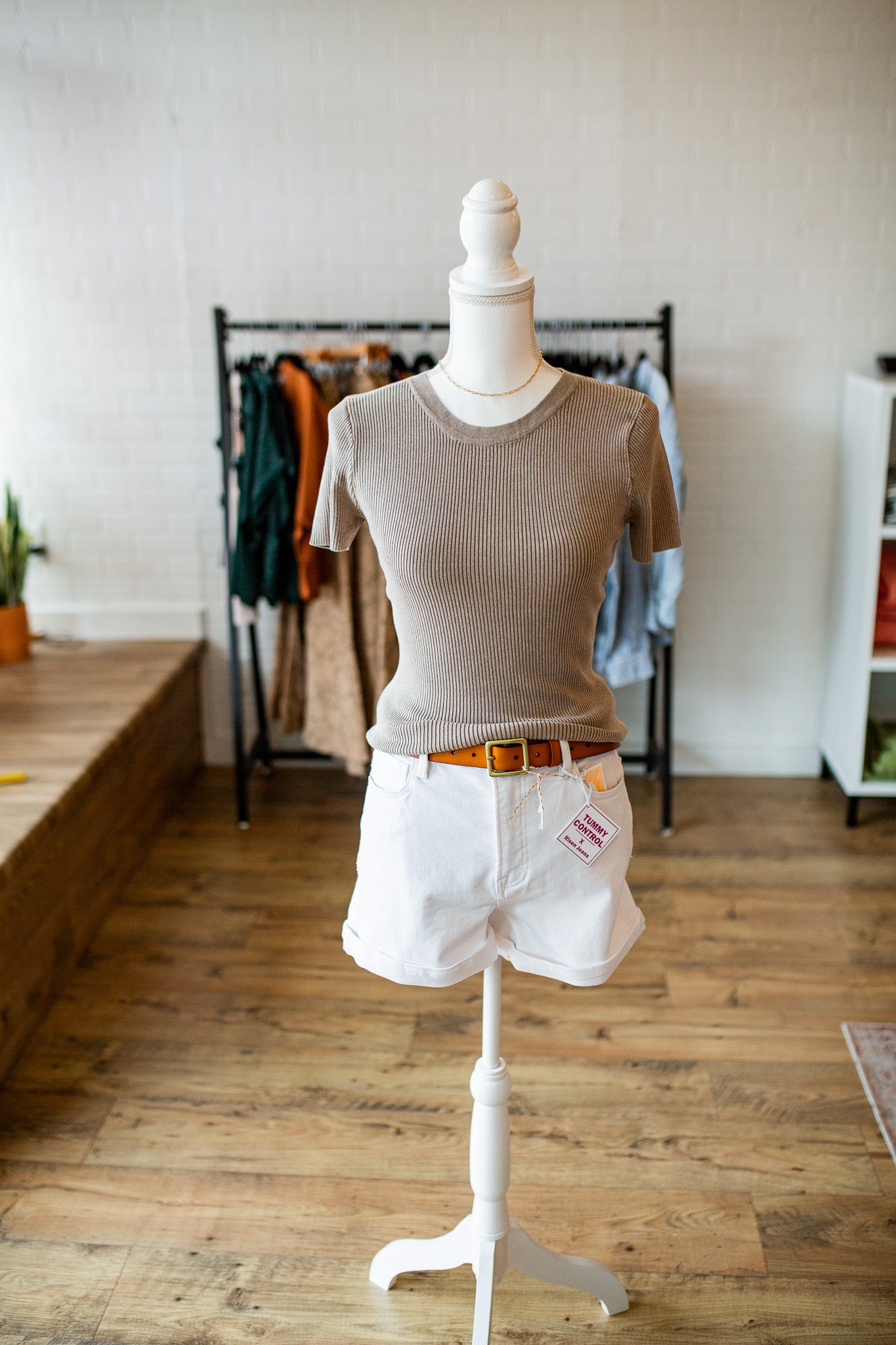 Mocha Washed Ribbed Cropped Tee