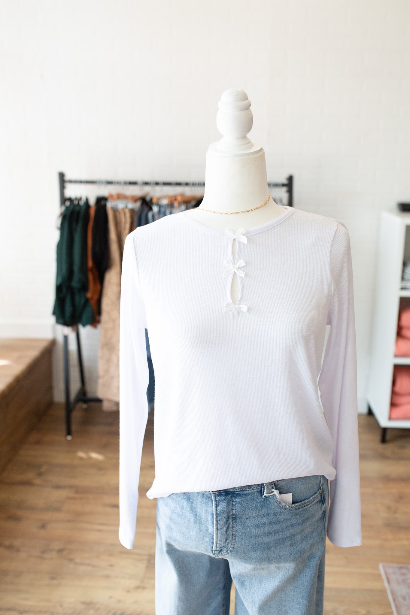 White/Black Bow Keyhole Top