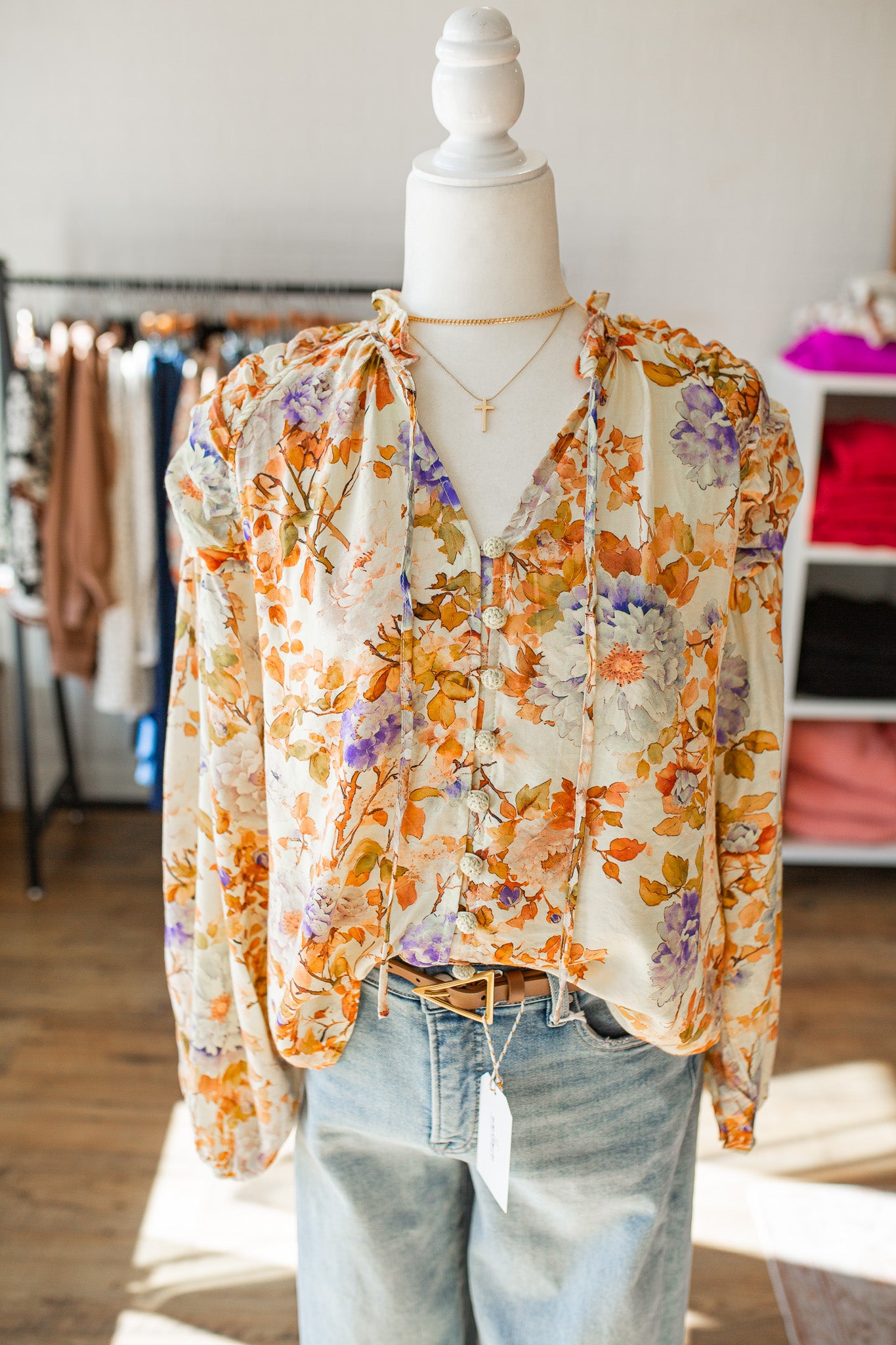 Cream Floral Ruched Top