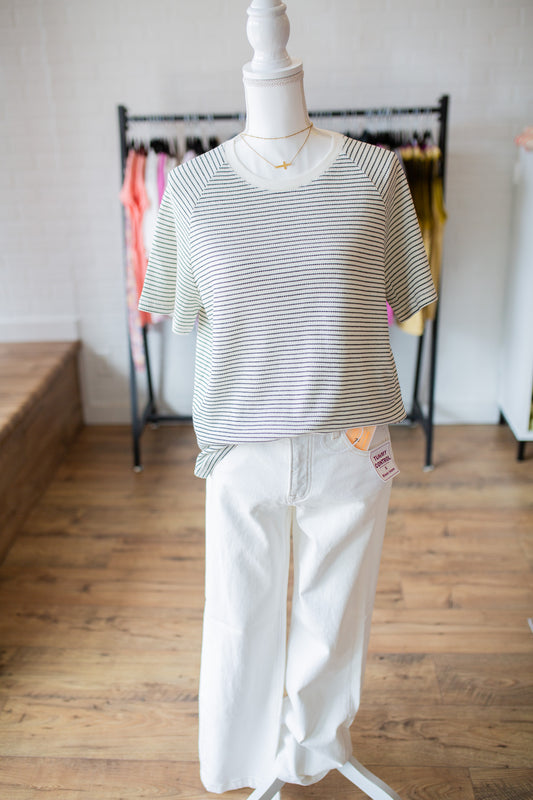 Cream/Black Textured Tee