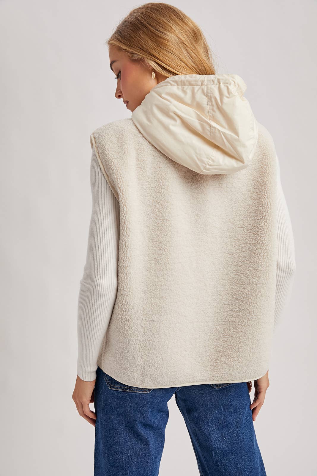 SHERPA FLEECE HOODED VEST