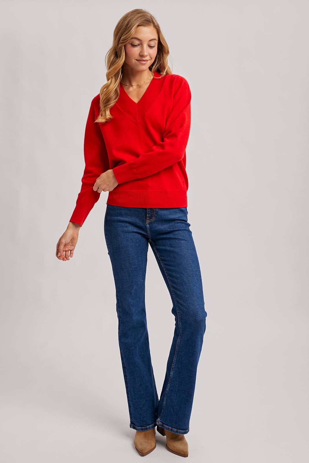 Ruby RIBBED V-NECK KNIT SWEATER