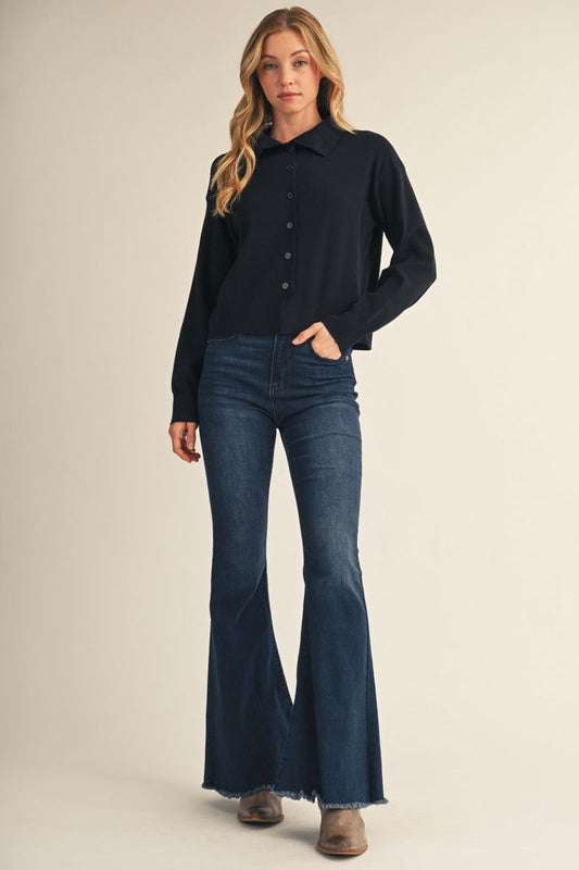 Oatmeal/Black Button Lightweight Sweater